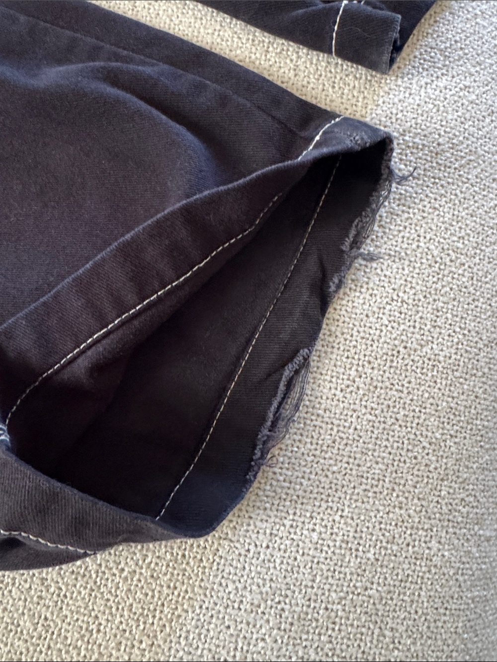 Divided - Black womans Cargo Jeans with Contrast Stitching size 6 - Picture 6 of 6